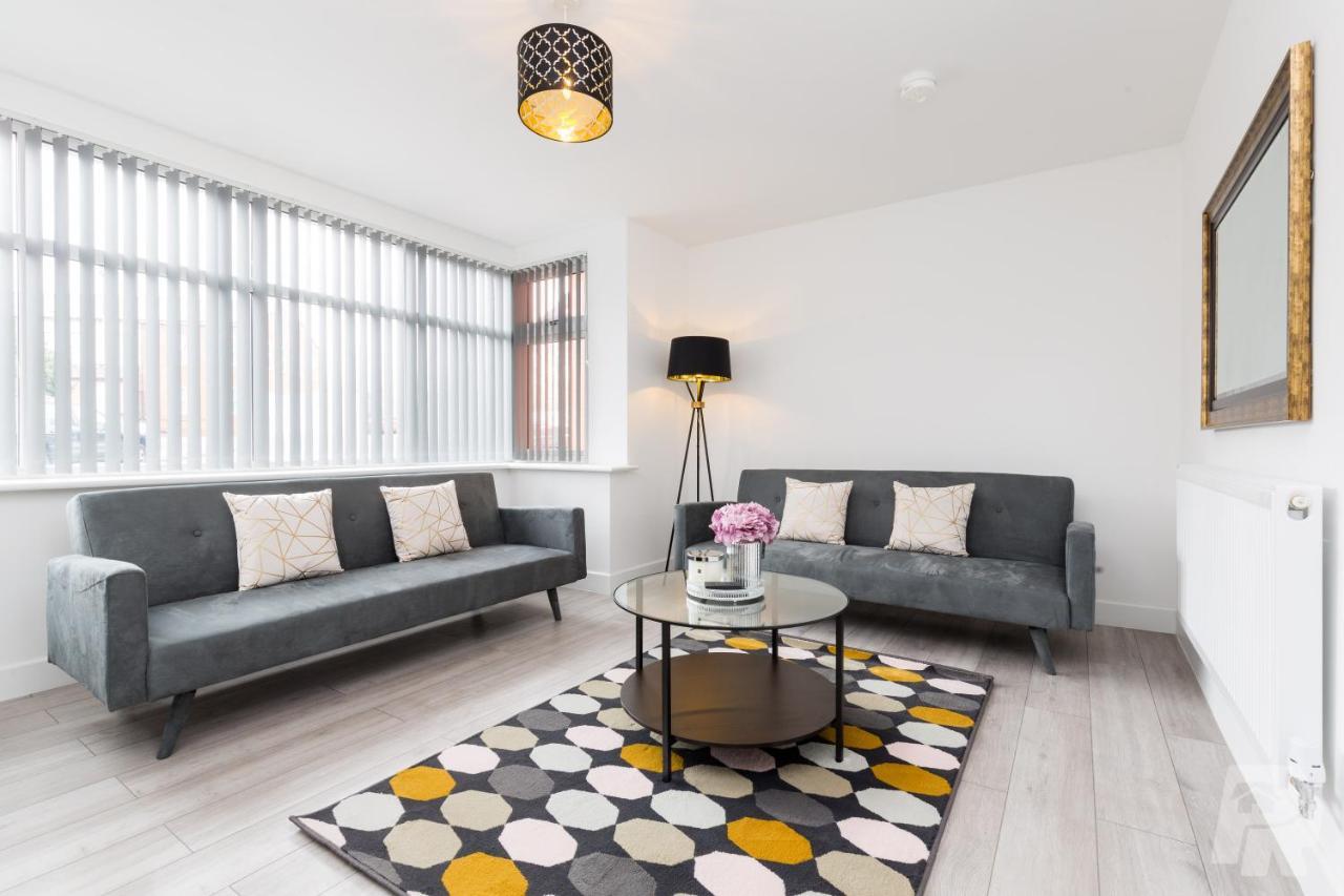 Birmingham Estate I By Prime Stays Extérieur photo