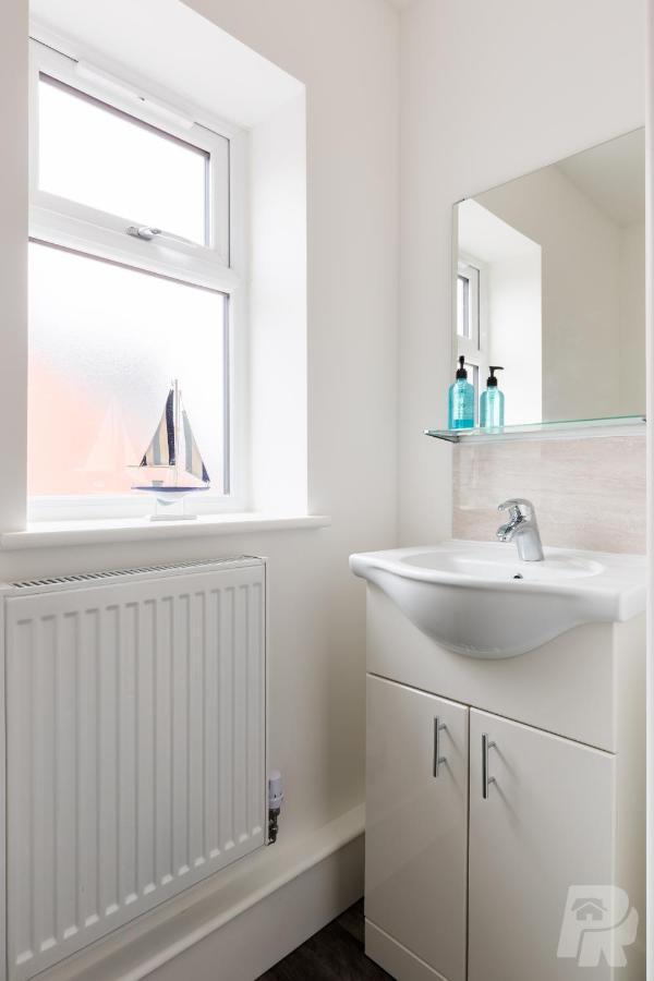 Birmingham Estate I By Prime Stays Extérieur photo